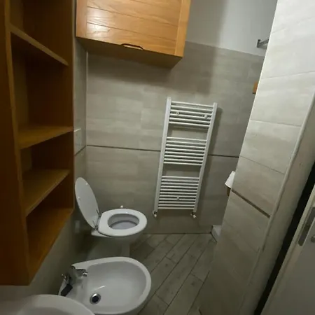 Vanity House * Lecco